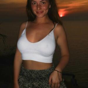 Shauna Dewit other